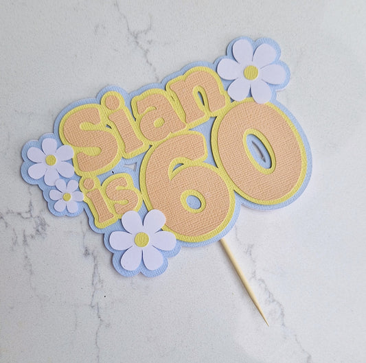 Personalised daisy cake topper - Kids birthday cake topper with name and age - Floral summer cake decoration